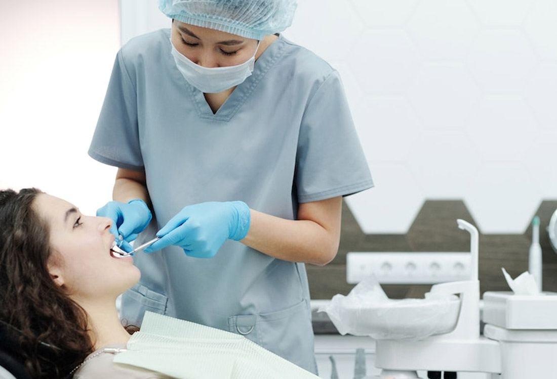 Se proyecta que el tamaño del mercado de consumibles dentales alcance los 55.700 millones de dólares en 2027